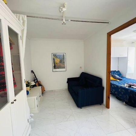 Villa Sunny, South-Facing & Welcoming Alicante Exterior foto