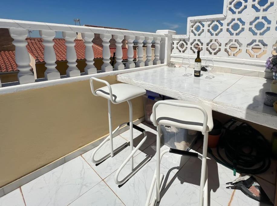 Villa Sunny, South-Facing & Welcoming Alicante Exterior foto